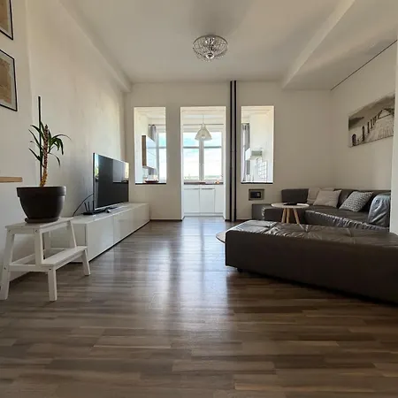 Apartment Stylish With Private Sauna And Parking Košice