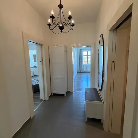 Apartment Stylish With Private Sauna And Parking Košice
