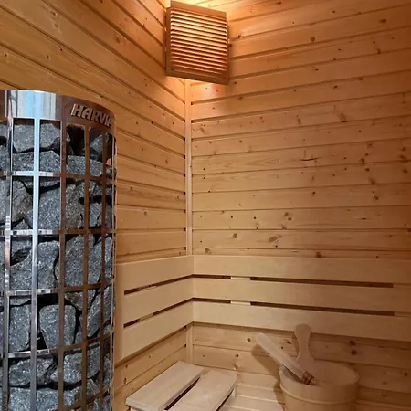 Stylish With Private Sauna And Parking * Košice